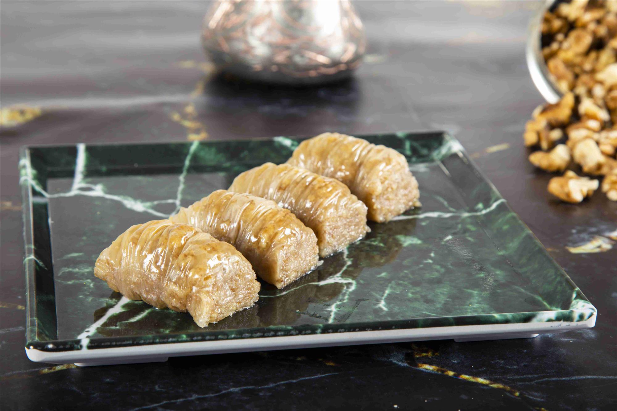 Walnut Roll Baklava